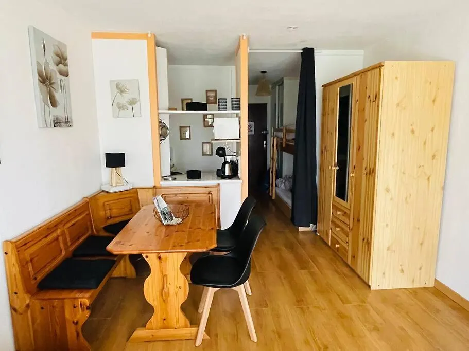 Valberg Spacieux Studio 4 Per A Deux Pas Du Centre Guillaumes Appartement